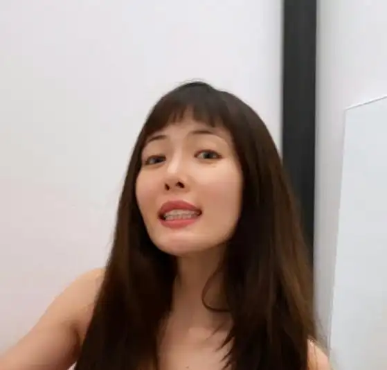 韩娱恋情官宣 李宰旭Karina柳智敏 恋情进展_韩国娱乐圈恋情曝光_韩娱明星情侣泫雅龙俊亨 恋情细节