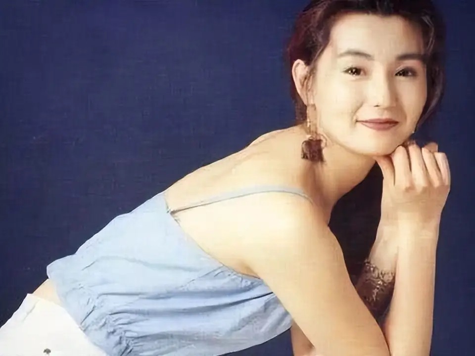 邱淑贞 早年经历 _ 邱淑贞 参加港姐 _中国女明星邱淑贞